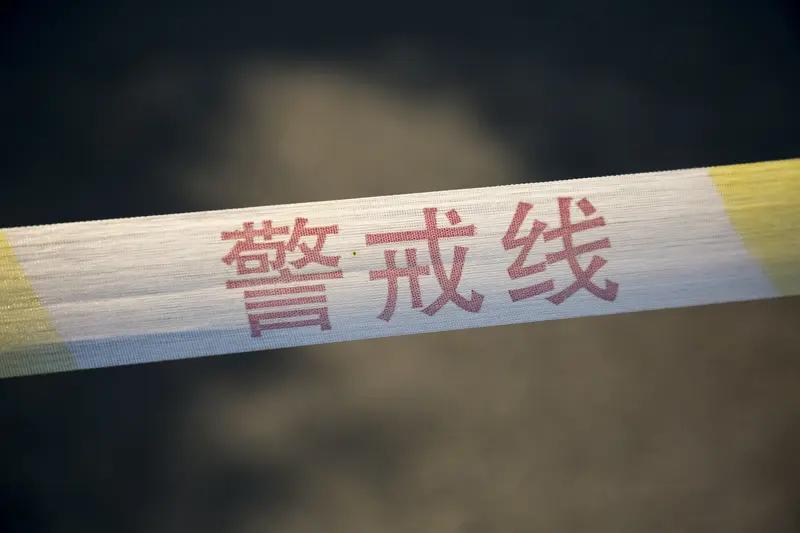 1月26日上午，日本北海道根室市发生了一起列车与卡车相撞的事故，有4名中国公民在