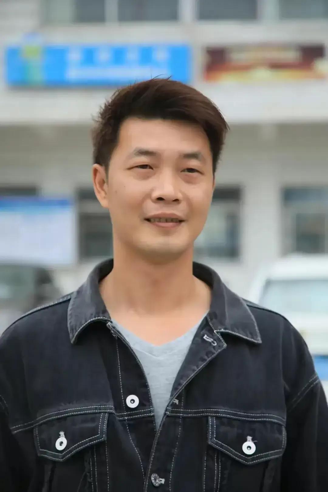 太感动了！千钧一发之际，一名普普通通的司机的一个行动，让南沙沥心沙大桥避免了悲剧