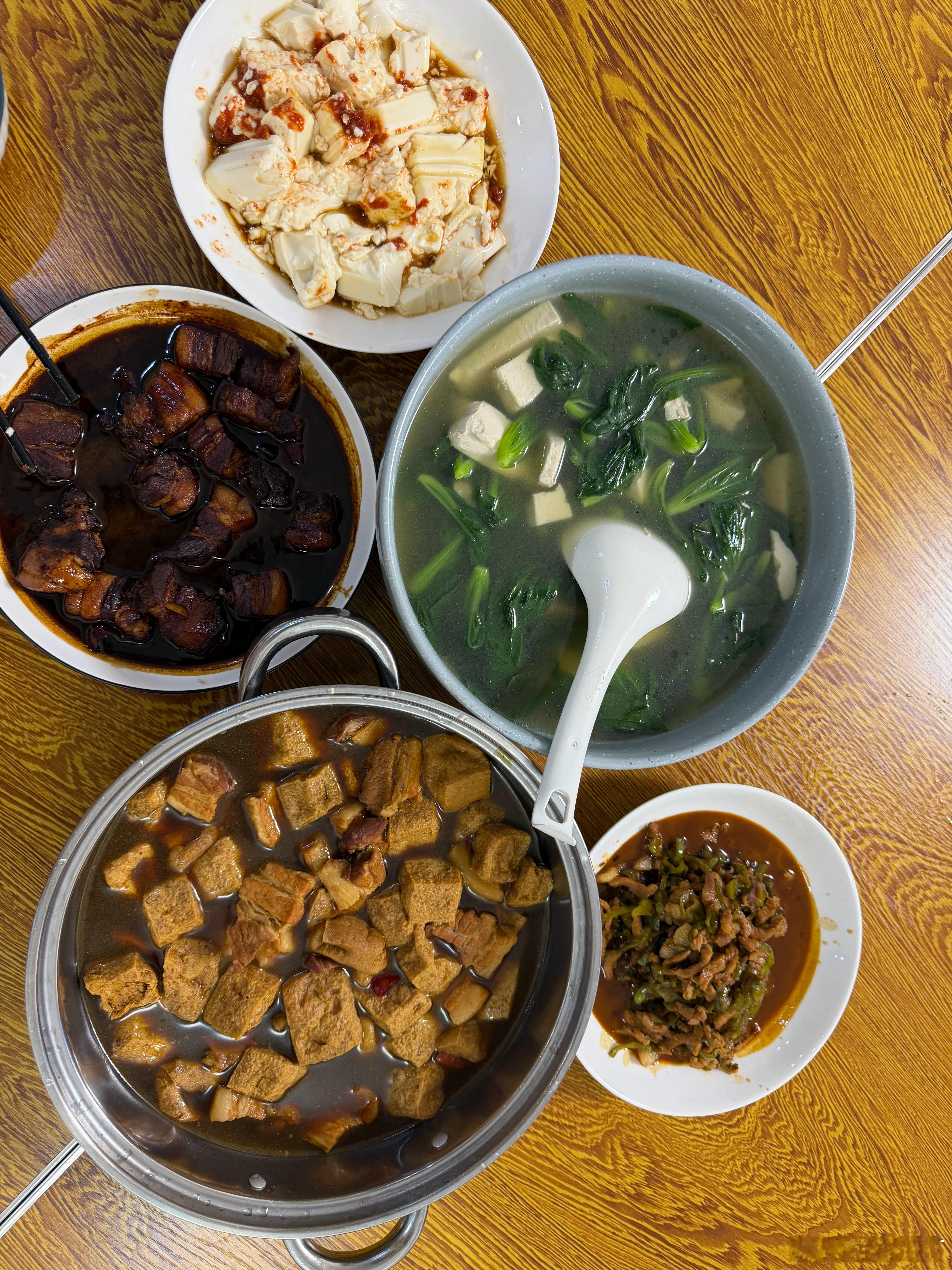 一天三顿就是为了吃 