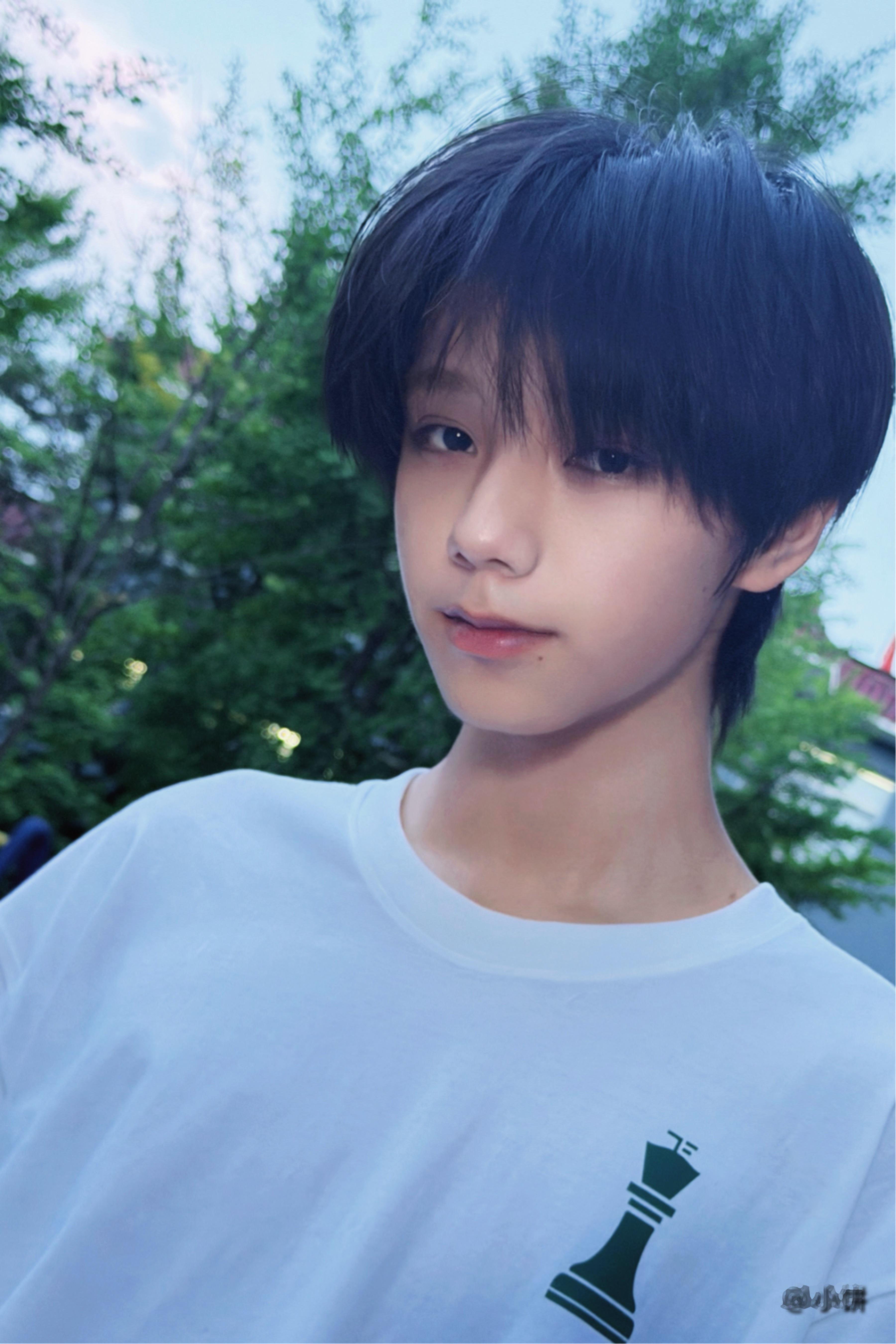 我的宝贝怎么越长越小了😭完全小孩来的 