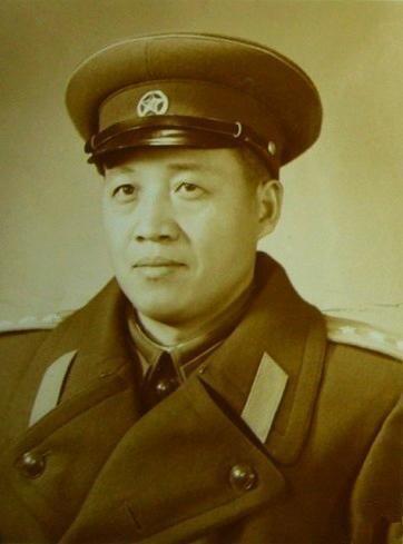 [微风]1950年抗美援朝期间，一名团长奉命撤退，他却擅自带兵奔赴主力军战场，没