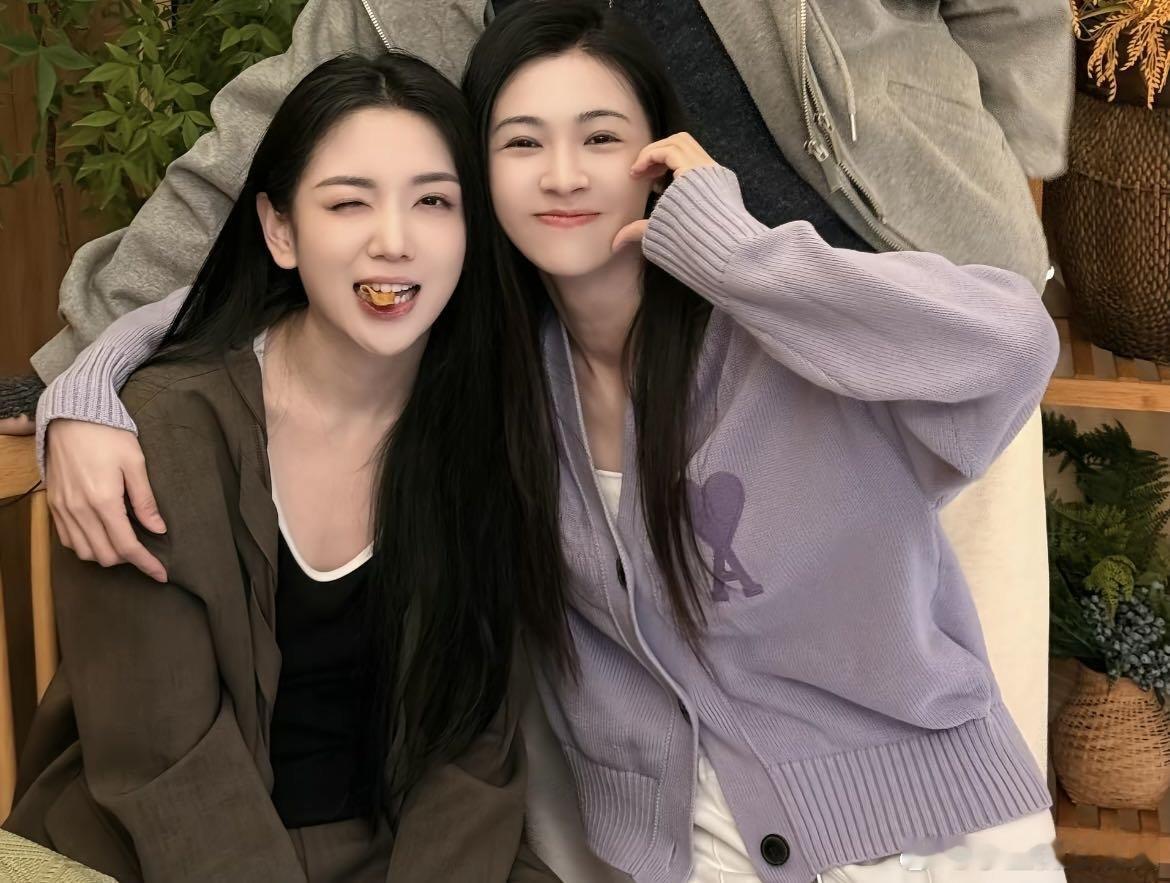 代露娃你没试上我进公司了代露娃和闺蜜就是随口唠的玩笑话而已，别过度解读啦，娃娃一