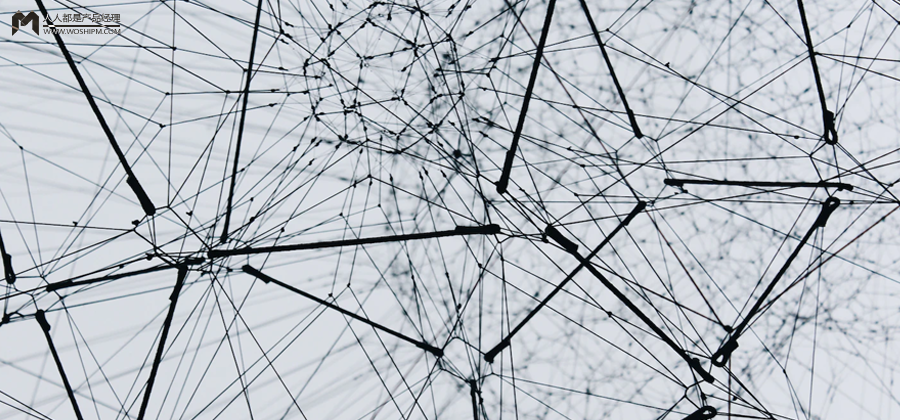 GLM-5.0 不是“又一个更强模型”，而是中国大模型竞争范式的拐点