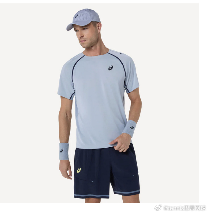 这是今年亚瑟士法网战袍？觉得如何wta