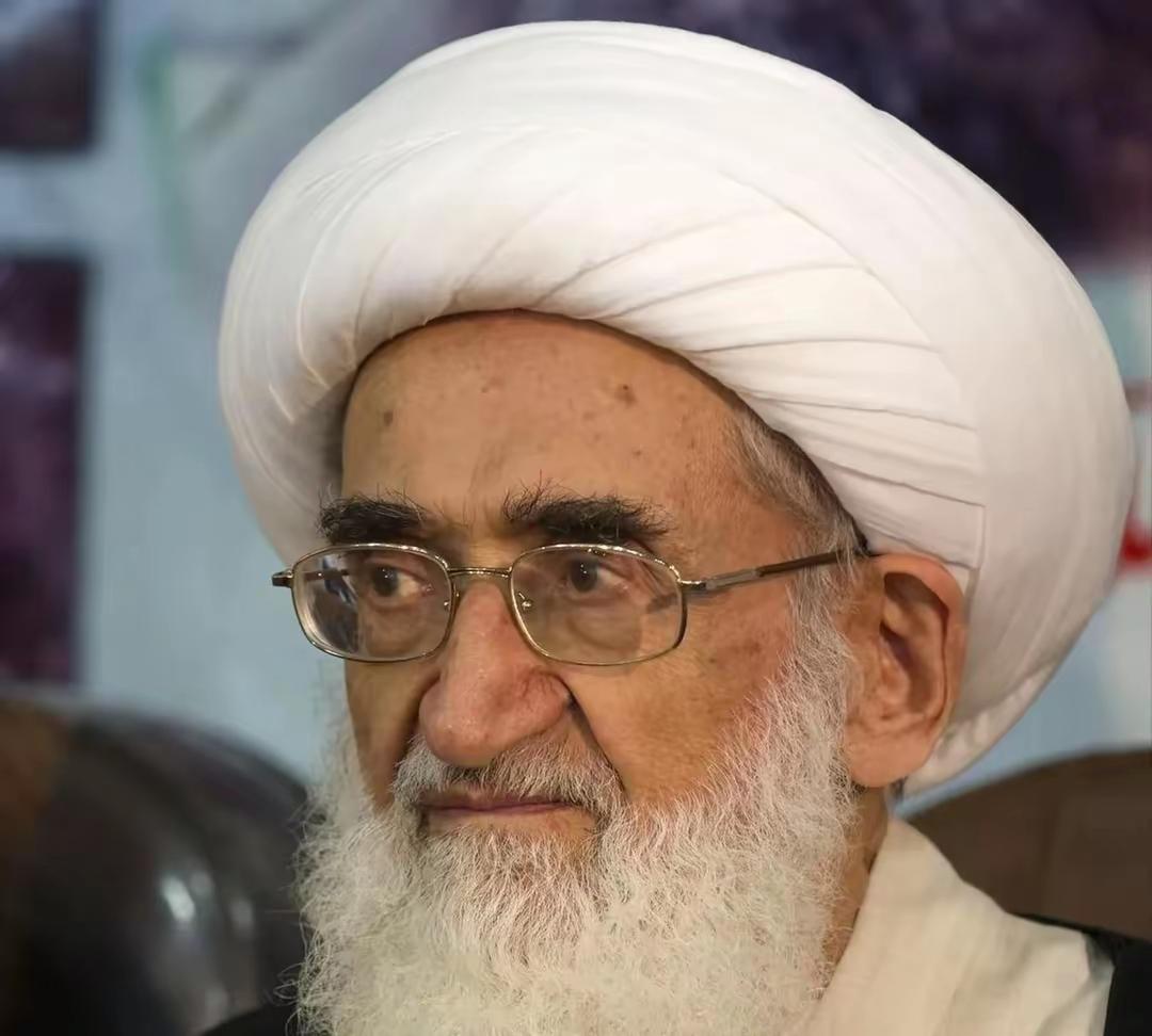 全球追杀令炸锅！特朗普内塔尼亚胡终身被锁死，安全警报拉满。伊朗两位百岁什叶派宗教