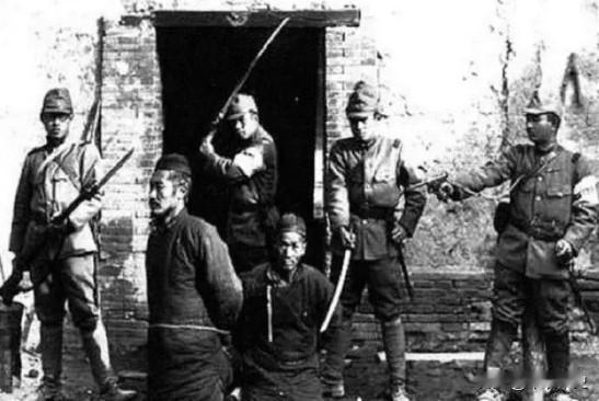 一个侵华日本老兵的谢罪，曾残害33名中国女性，子孙全部意外身亡
 
（信息来源：
