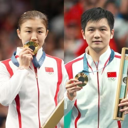 【 WTT世界排名退出可恢复 】 12月27日，中国乒乓球选手、奥运冠军樊振东和