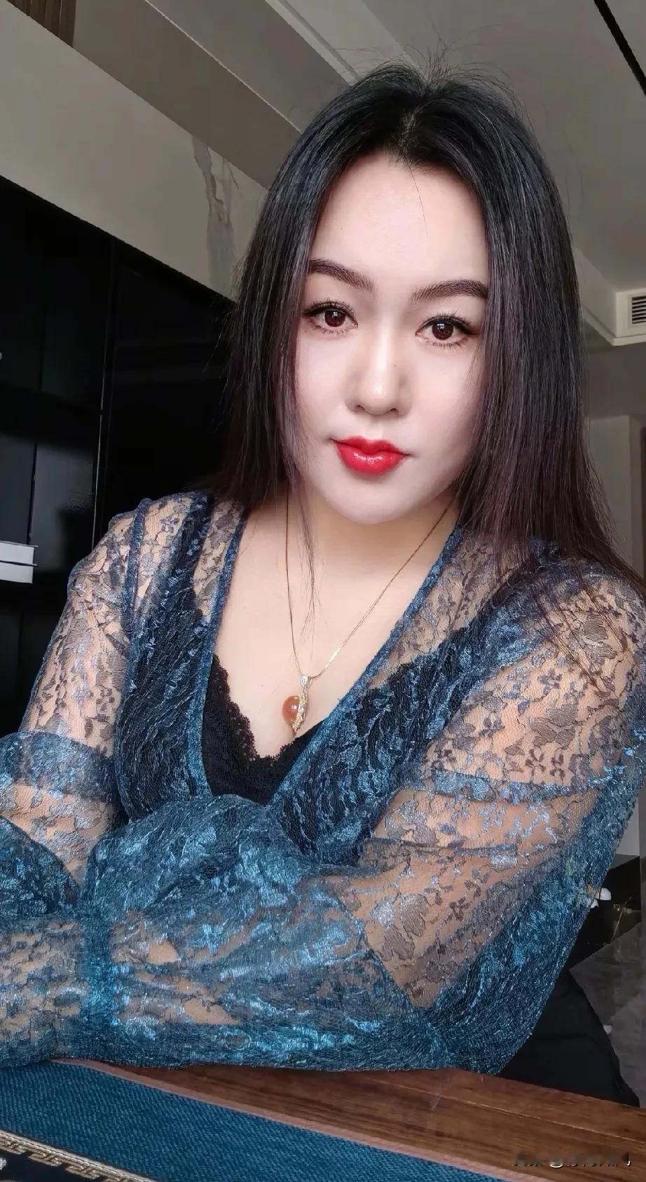 86年
40岁
人到中年
请停止喂养任何人

别总想着改变别人
包括你的父母
兄