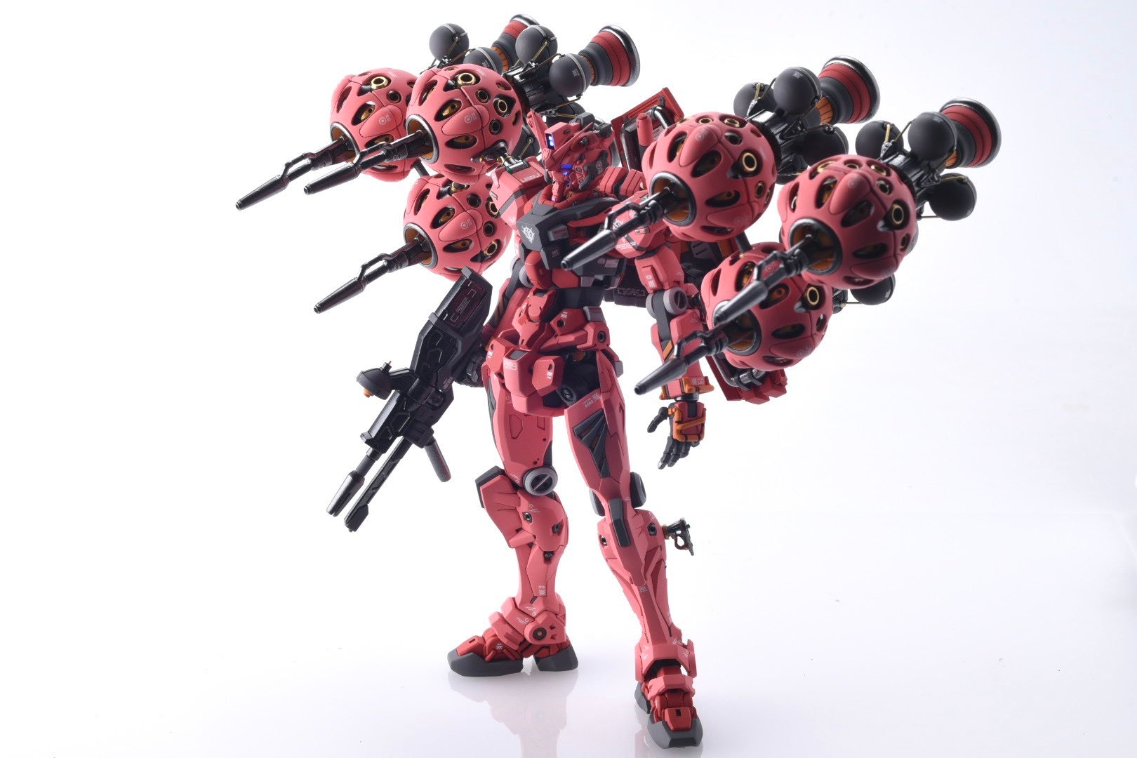 HGGQ红高达（by tauyo）高达模型[超话]高达模型 ​​​