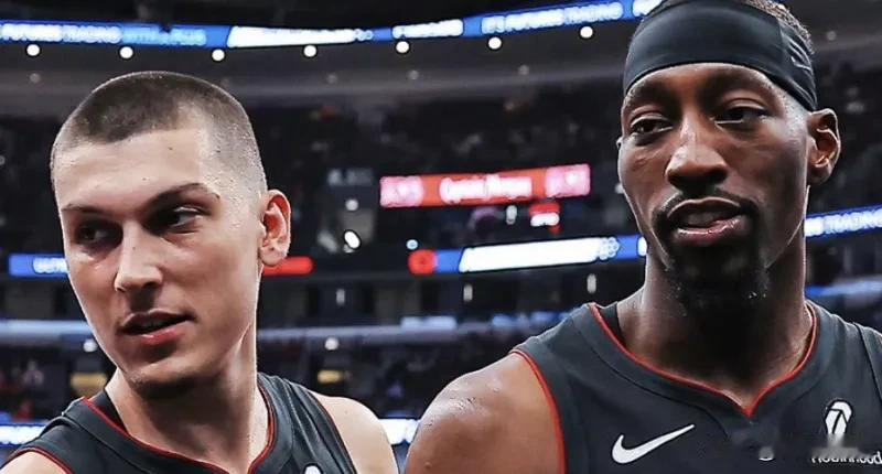 仇人相见分外眼红！北京时间7月11日上午，NBA名记Shams与多位其他多位记者