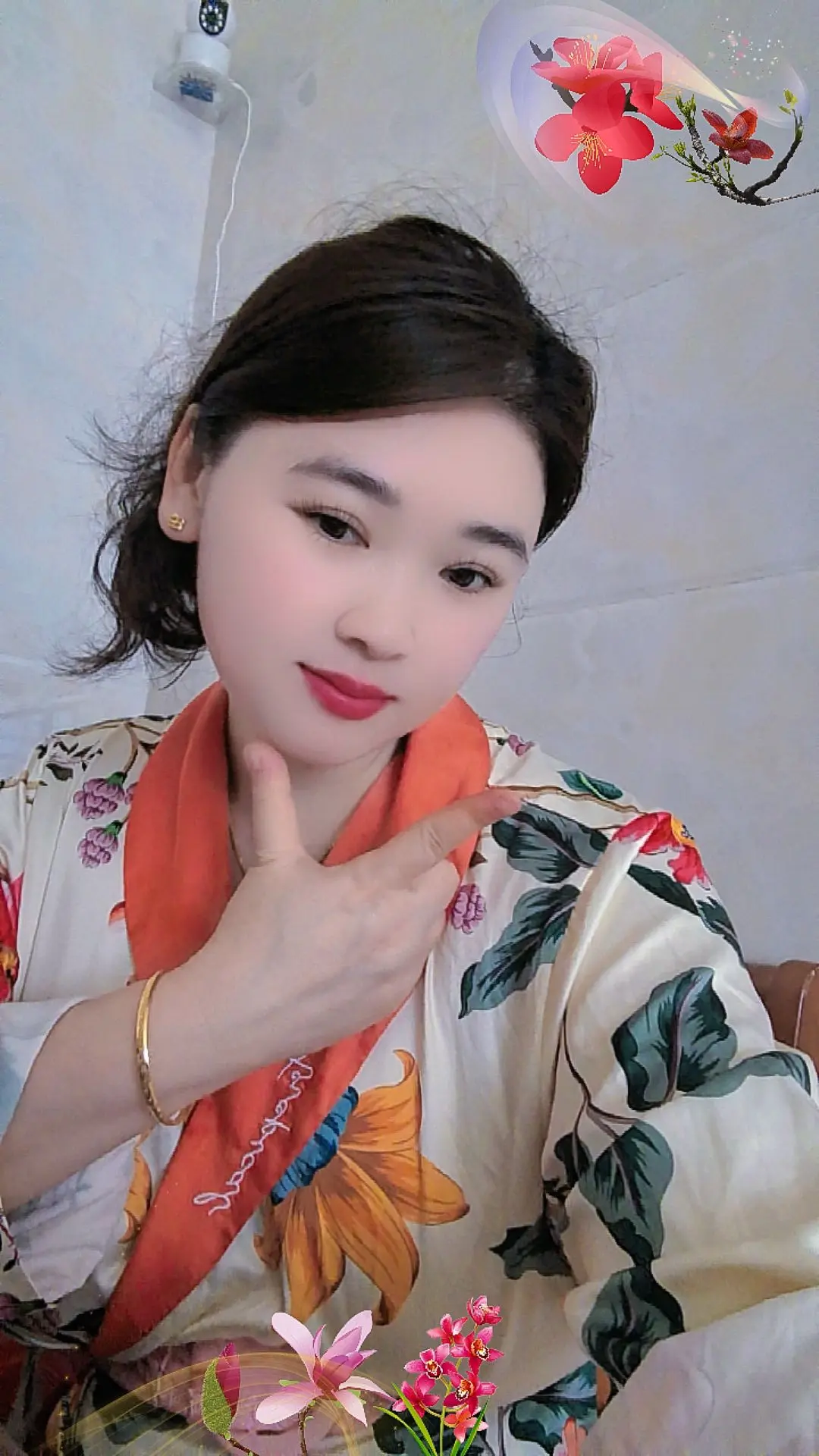 呵呵，幸福时刻来了，起床了就看到这些，卫生大叔也全部都搞定了，呵呵，幸...