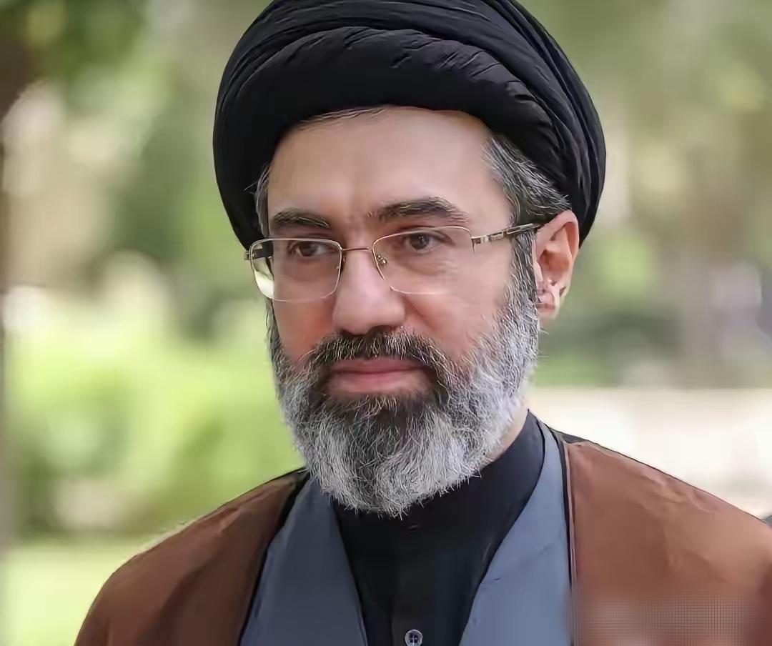 伊朗喊话伊斯兰世界，提议组建无美以中东军事联盟，背后藏着深层考量
 
就在今天，