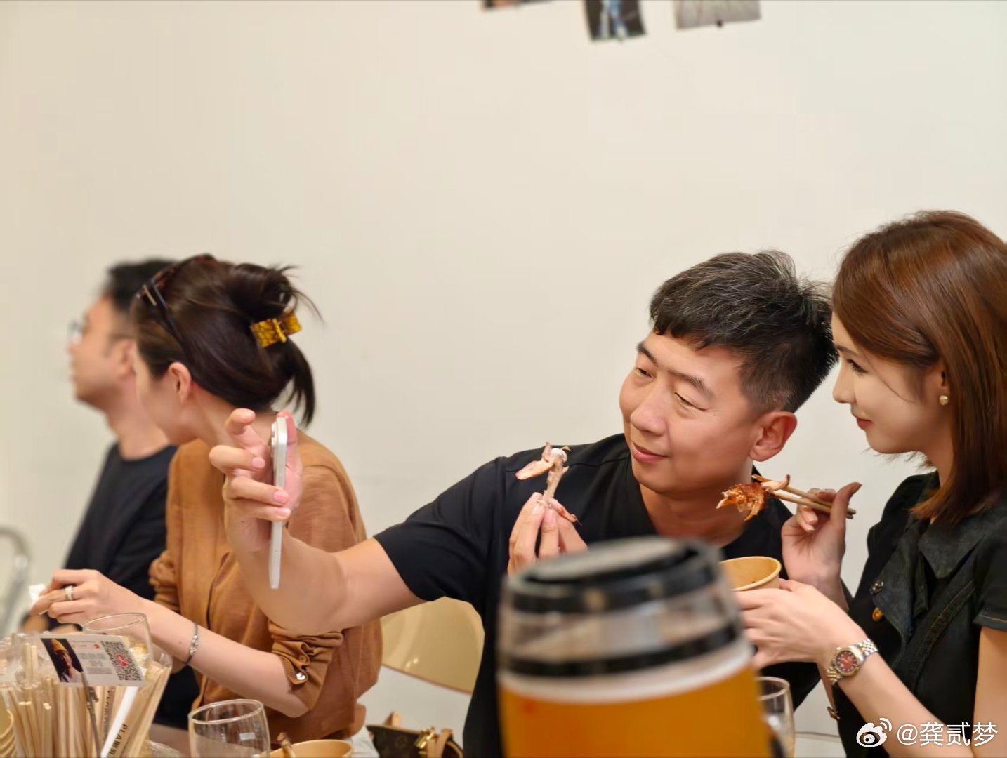 你别说，这烧鸡真的很不错，虽然位置远，也值得一去今天最大收获说拍照嘟嘴显年轻图6
