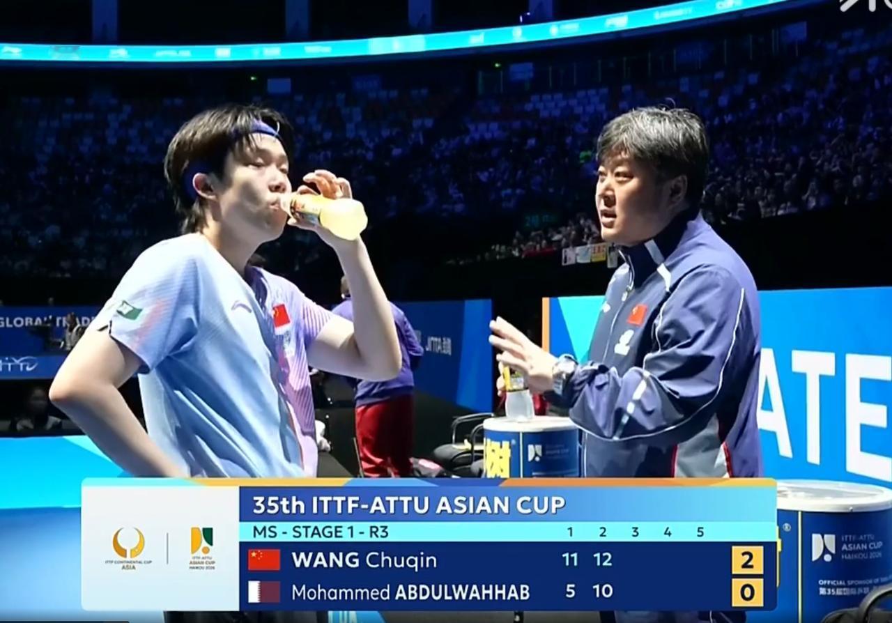 王楚钦被对手打到了10;10，
是因为打的不好吗？

刘国正说：不是的！
是因为