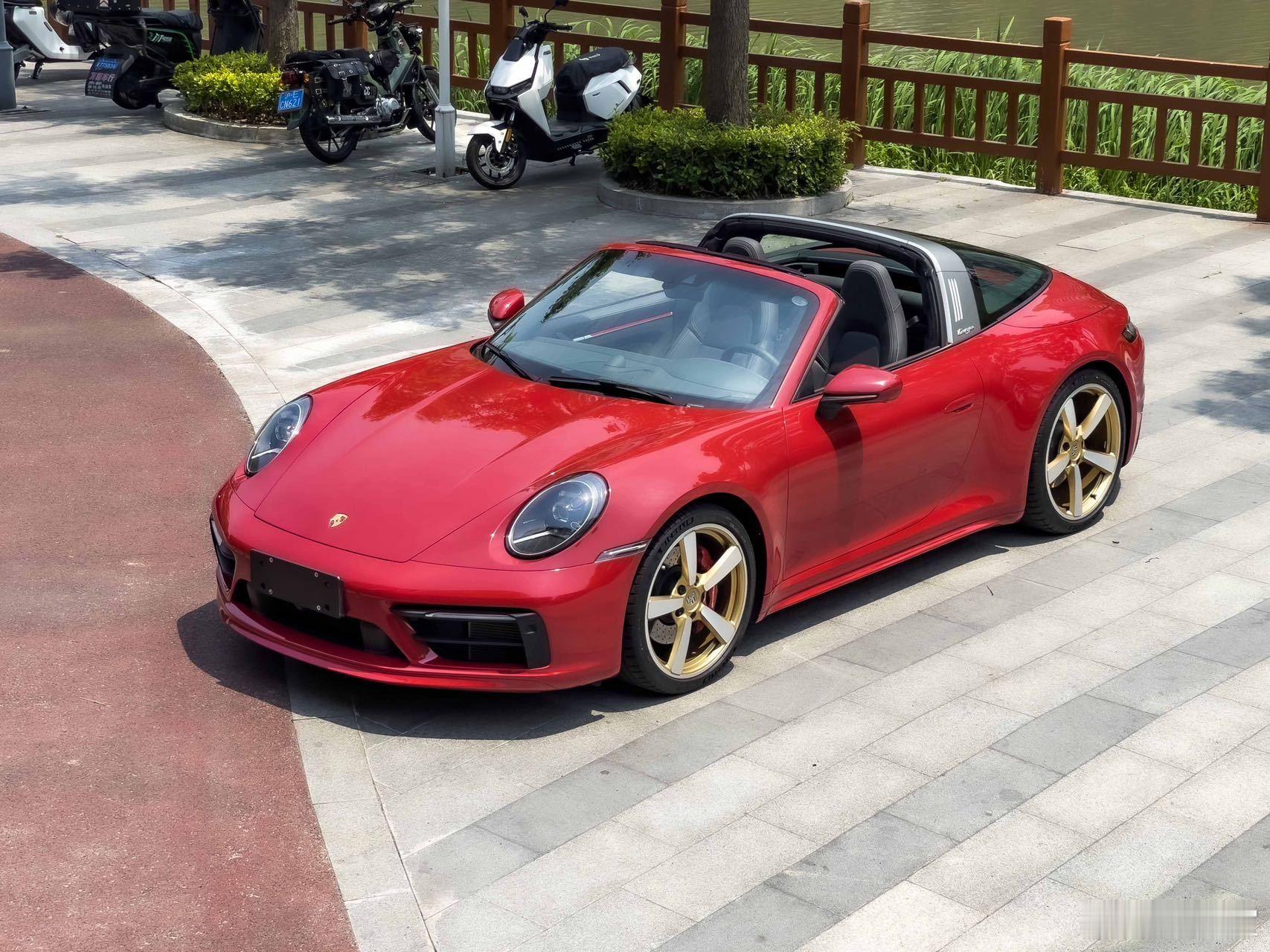 隔壁平台看到的Targa。这个配置单要我147.8，贵不贵？[允悲] ​​​