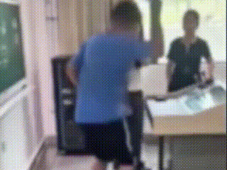 已被退学除名！广州城市理工学院，当众辱骂老师“你就是个破服务员”的男生，原来是校