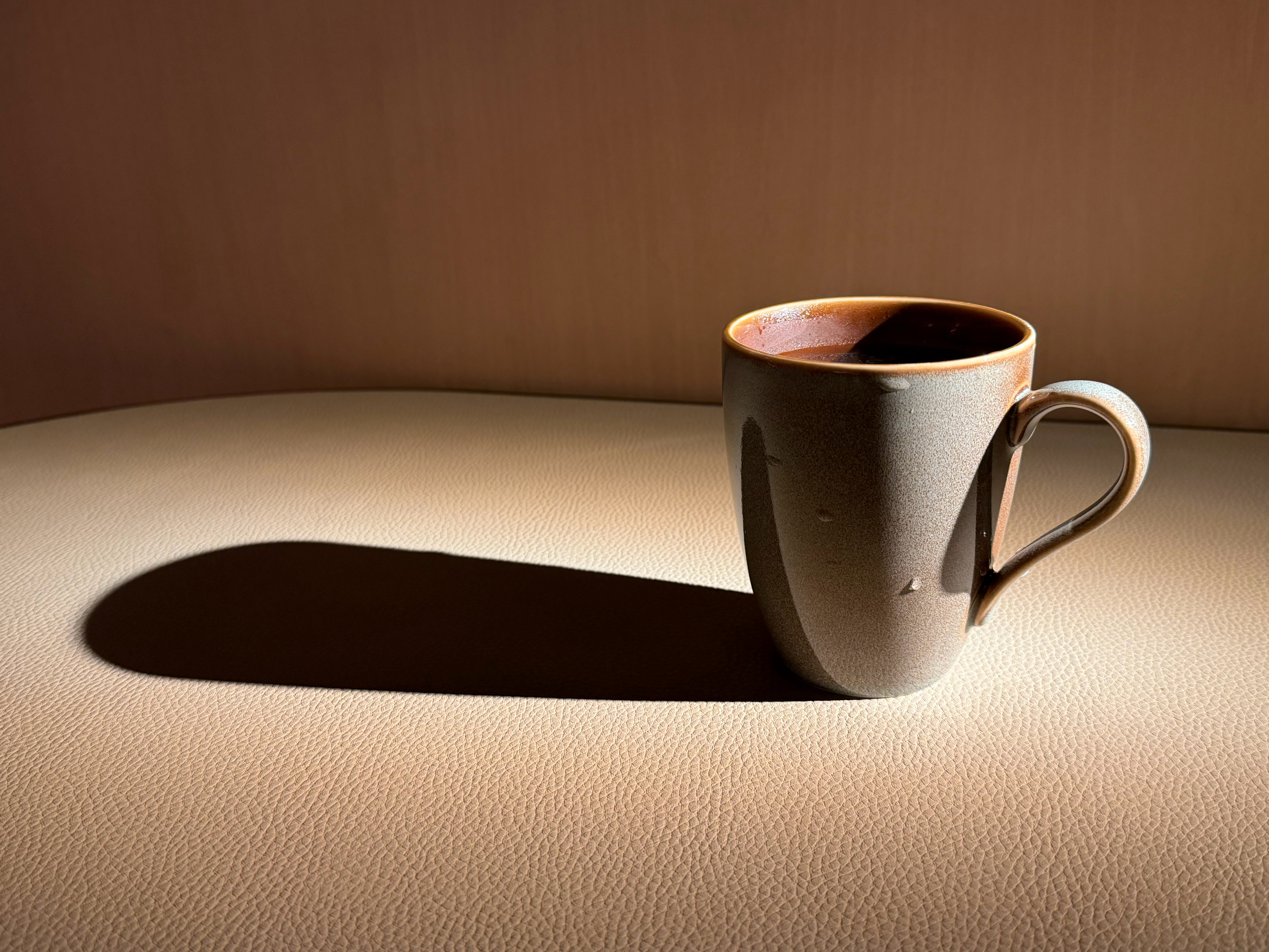 兄弟们，这张我最近拍的自我感觉最良好的照片，锐评一下