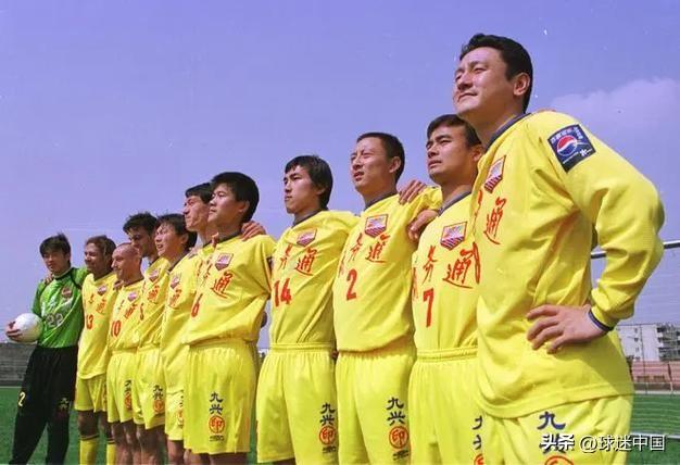 四川全兴足球队，李晓峰、刘斌、魏群，还有已转会广东宏远的马明宇，都是那批1316