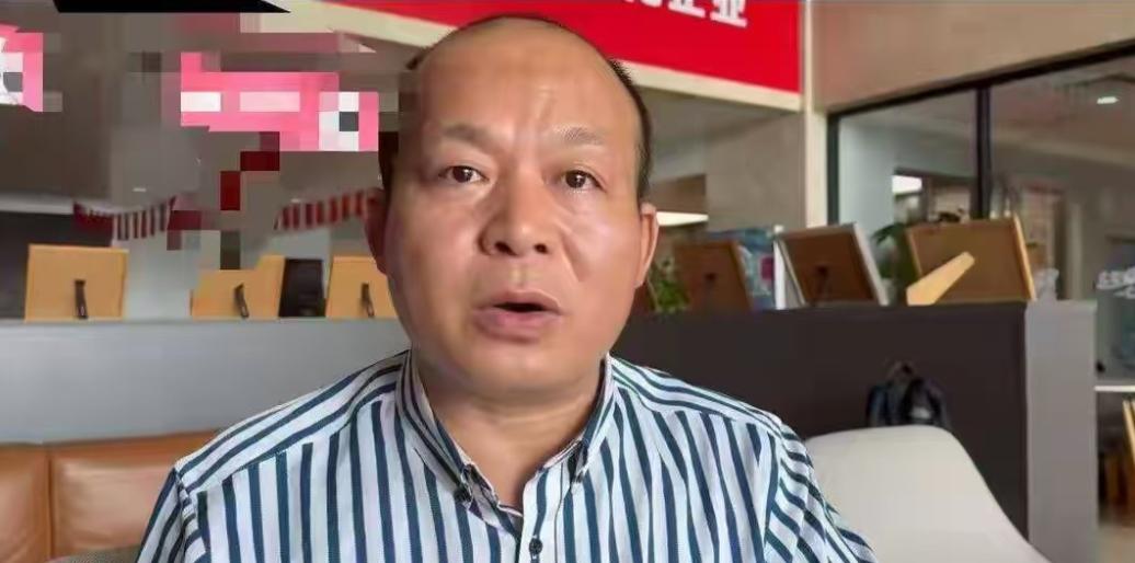 天理何在！广西，男子进了90吨夏威夷果，价值450万，办完所有通关手续后，准备运