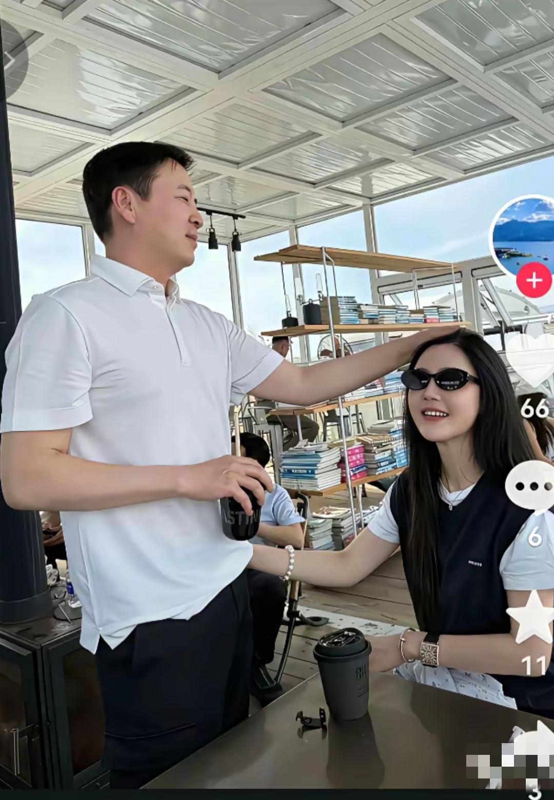 赖文峰到底爱不爱楚玲不是粉丝说的算，赖文峰的几个动作彻底暴露了他是很爱很爱楚玲的