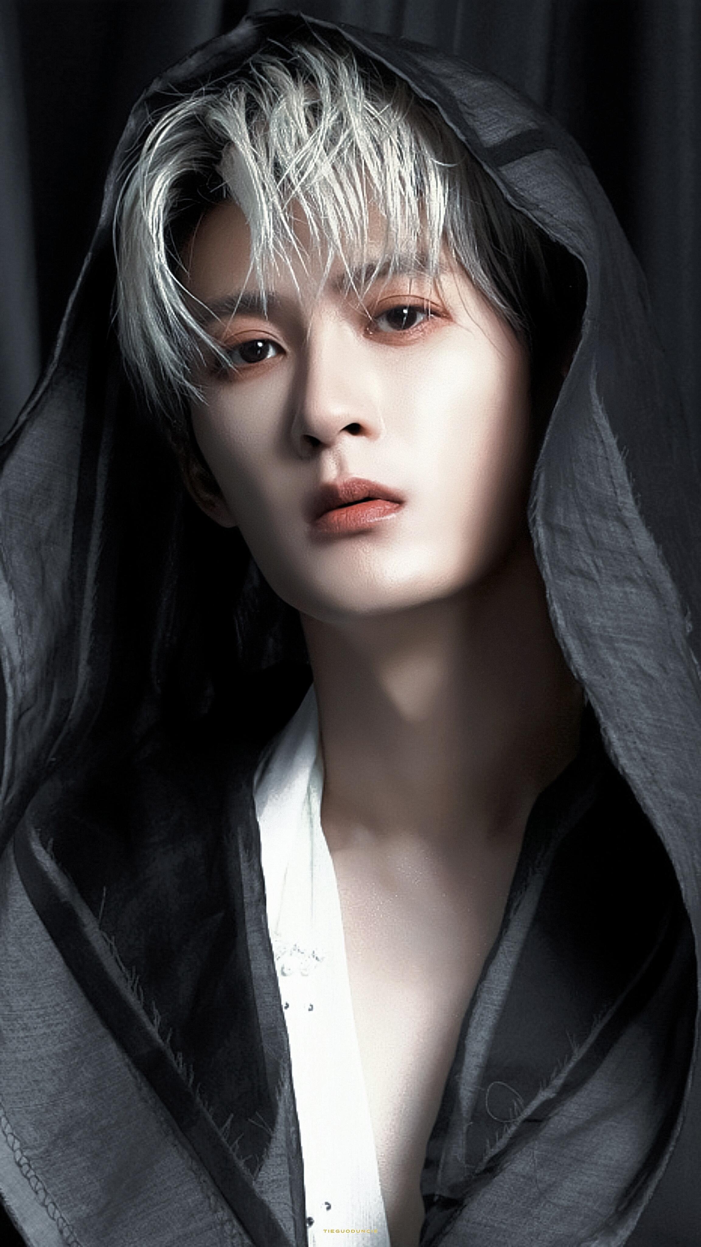 来个檀健次粉丝确认下，这神颜不是AI吧？