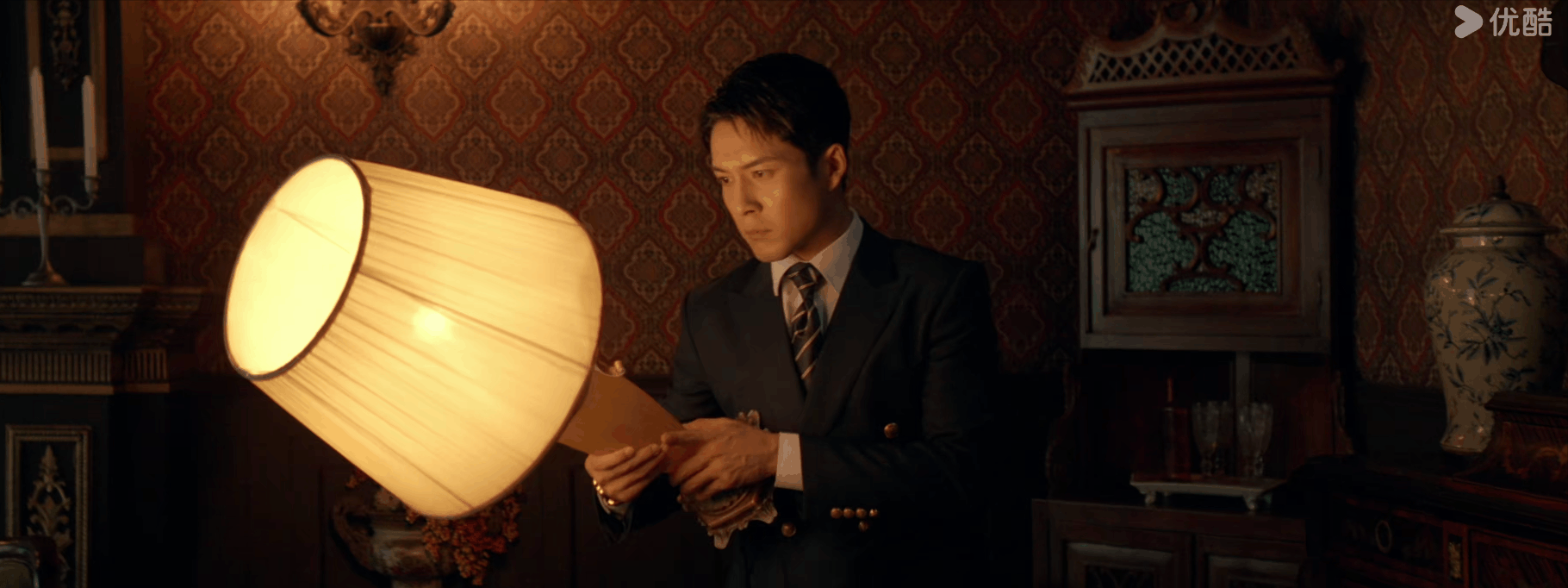 韩东君新剧又装上了《守护者们》剧情是真带感，一步一局全是伏笔，杀机暗涌的氛围拉得
