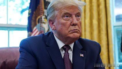 美国总统特朗普在接受福克斯新闻采访时表示，华盛顿从参与解决乌克兰冲突中获益，这样