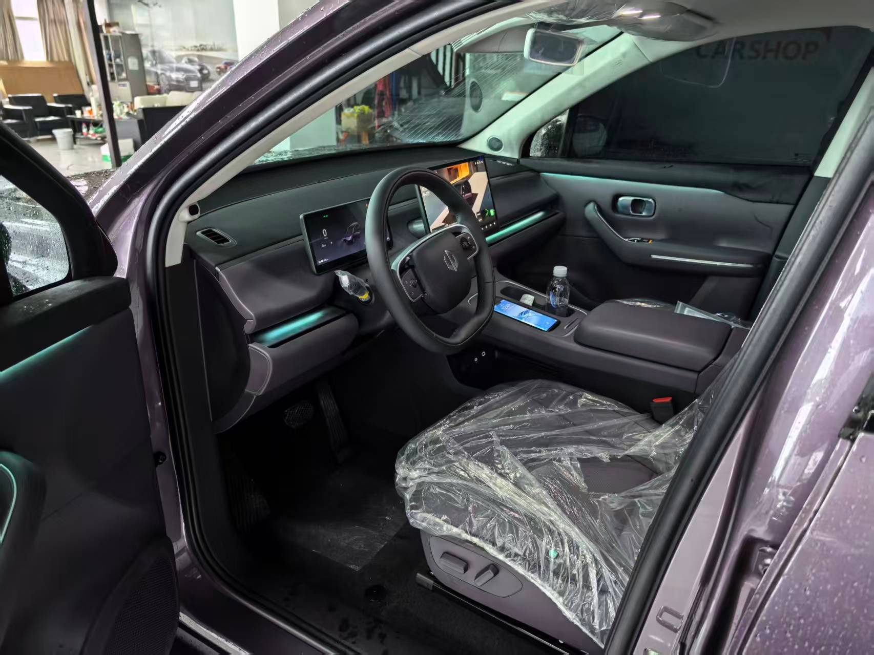 26年4月9日刚刚上牌的26款零跑C10 605悦享版，指导价12.88万+1万