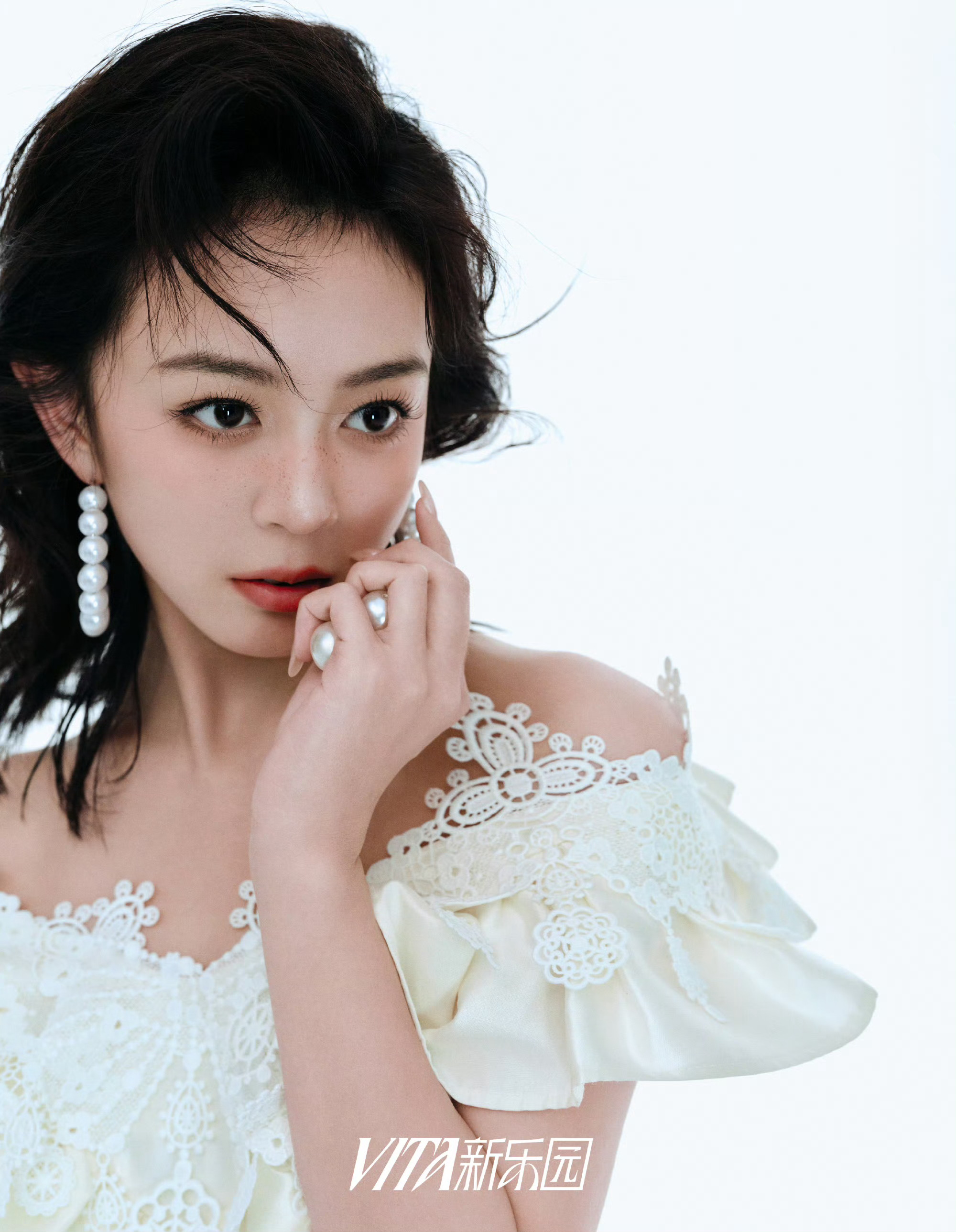 VITA十二月封面｜郜思雯｜孙雪宁 