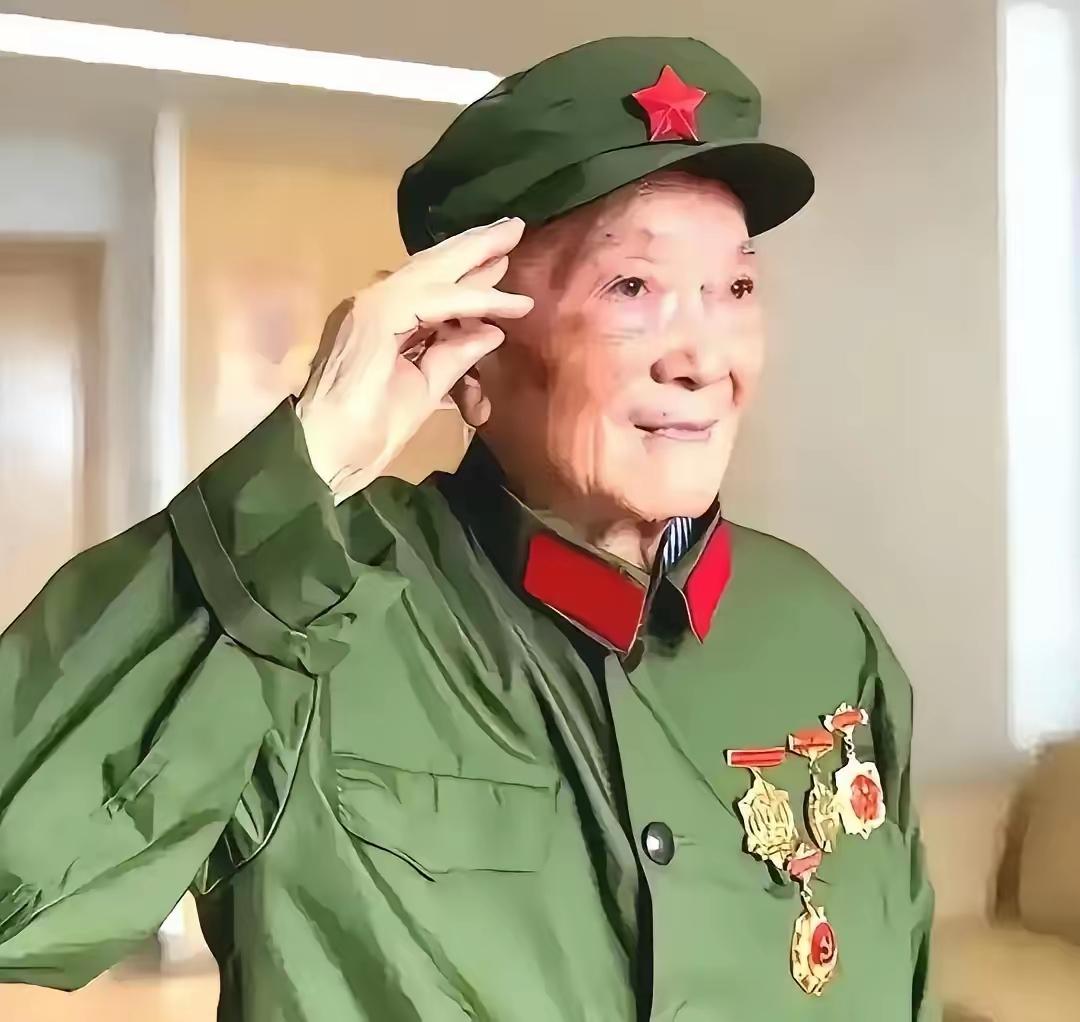 1979年，开国中将廖汉生到成都军区办事，公事一忙完，他就跟身边人说要见一个老战