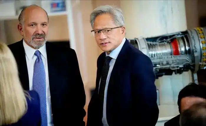 报应来了！美国商务部长卢特尼克刚刚口吐狂言：“中国只配买四等芯片！”随后，英伟达