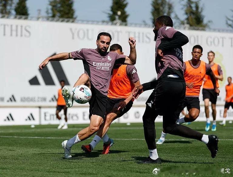 皇马备战阿拉维斯缺席：库尔图瓦、罗德里戈、阿森西奥皇马vs阿拉维斯西甲