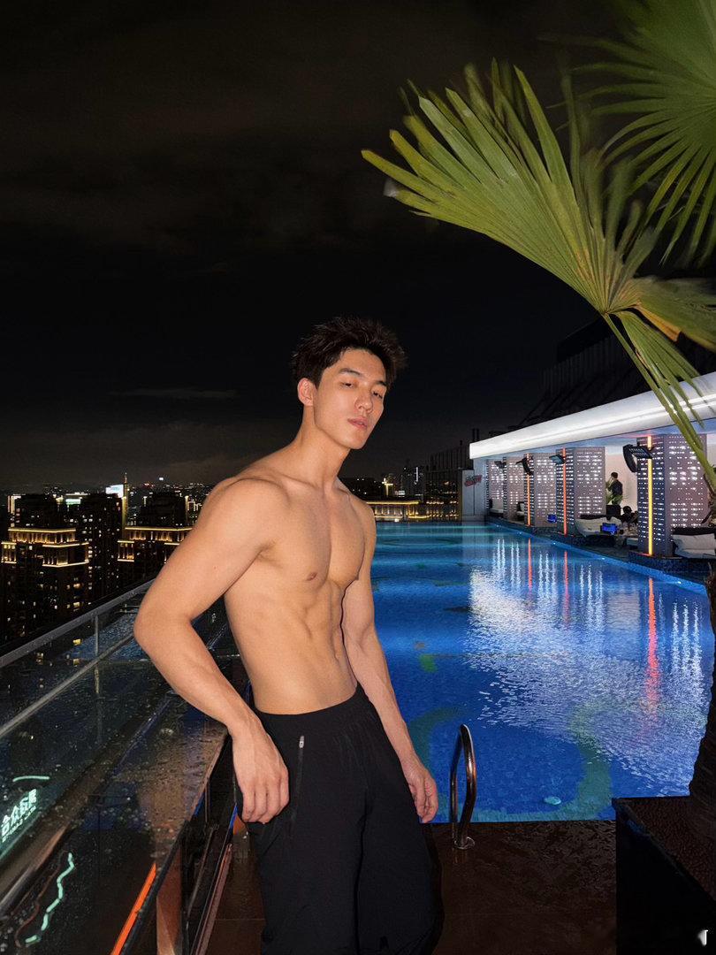 一起去泳池玩🏊 杭州·AQUA SKY