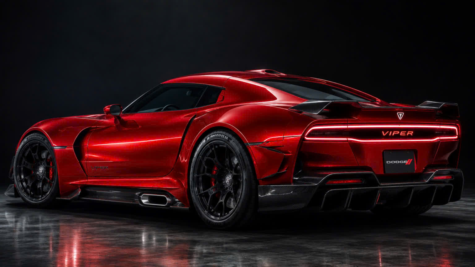 道奇  Dodge Copperhead SRT 定位超级肌肉车，不是中置引擎跑
