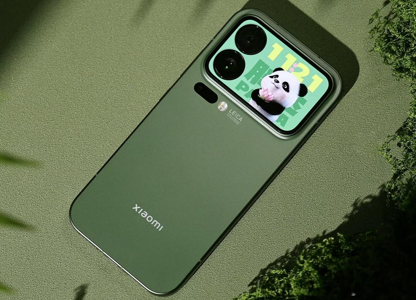 2025年，手机行业是在“冰与火”里过来的。年初靠“国补”火了一阵，但下半年明显