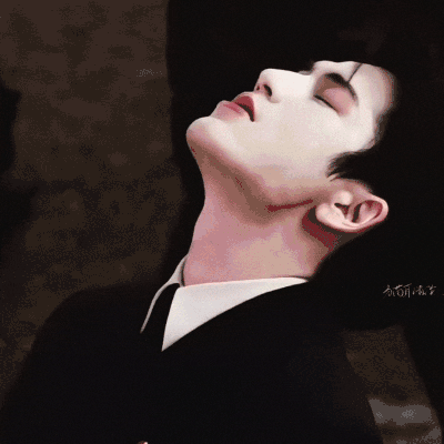 酸也没用，张凌赫现代、古装、民国，都不拉胯，都有百万点赞，很宜古宜今！ 