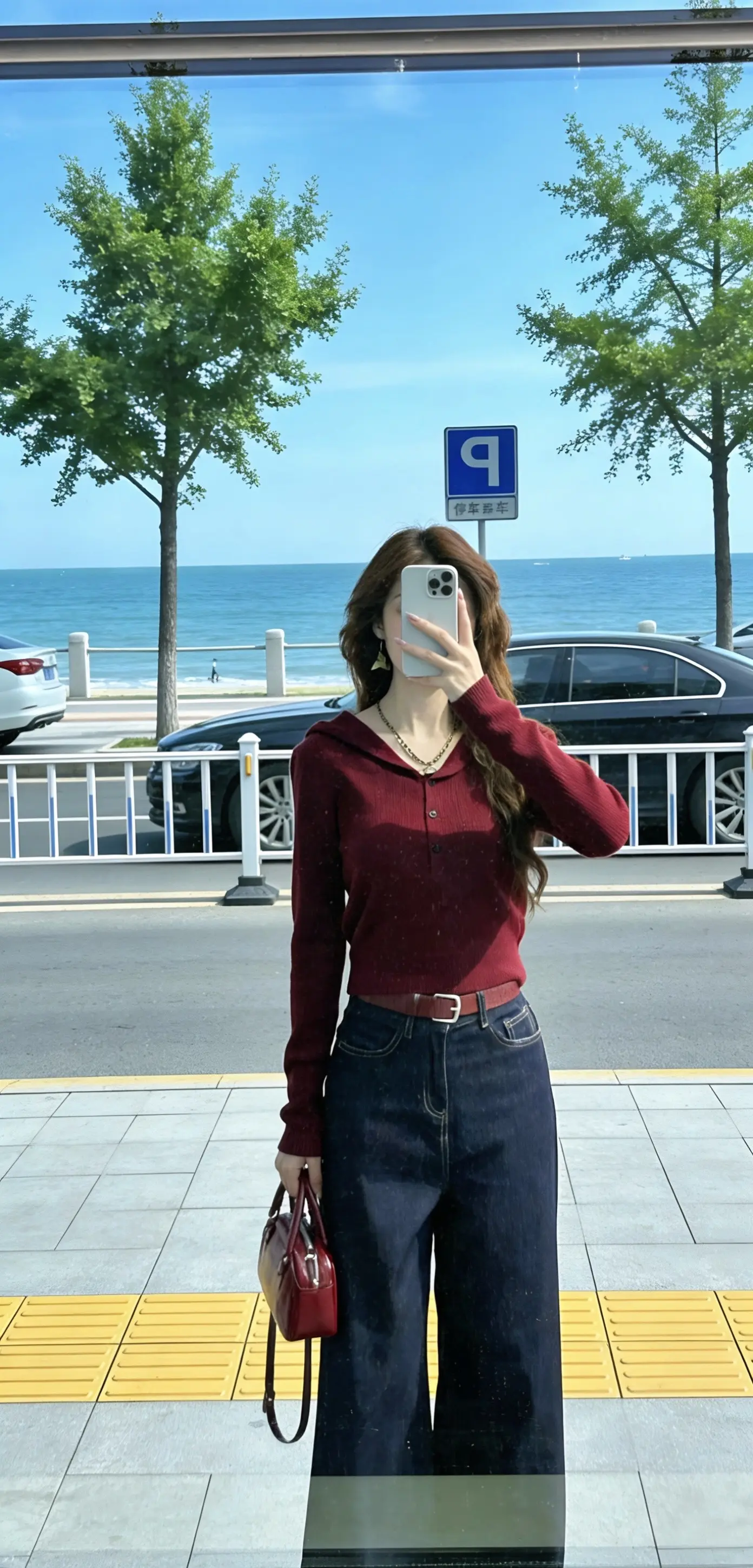 所谓成熟大概就是再也不像以前那样渴望被理解，再也没有不能放手的东西