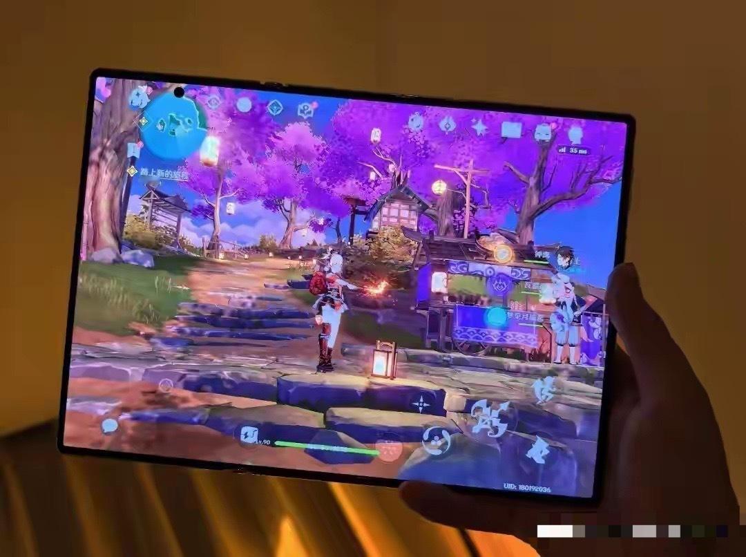 三折叠手机到底是引领手机下一次风潮，还是方向错了？ 