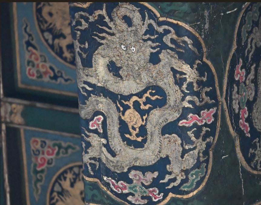 两色金坐龙纹盒子太和殿内檐清康熙龙和玺彩画 ​​​