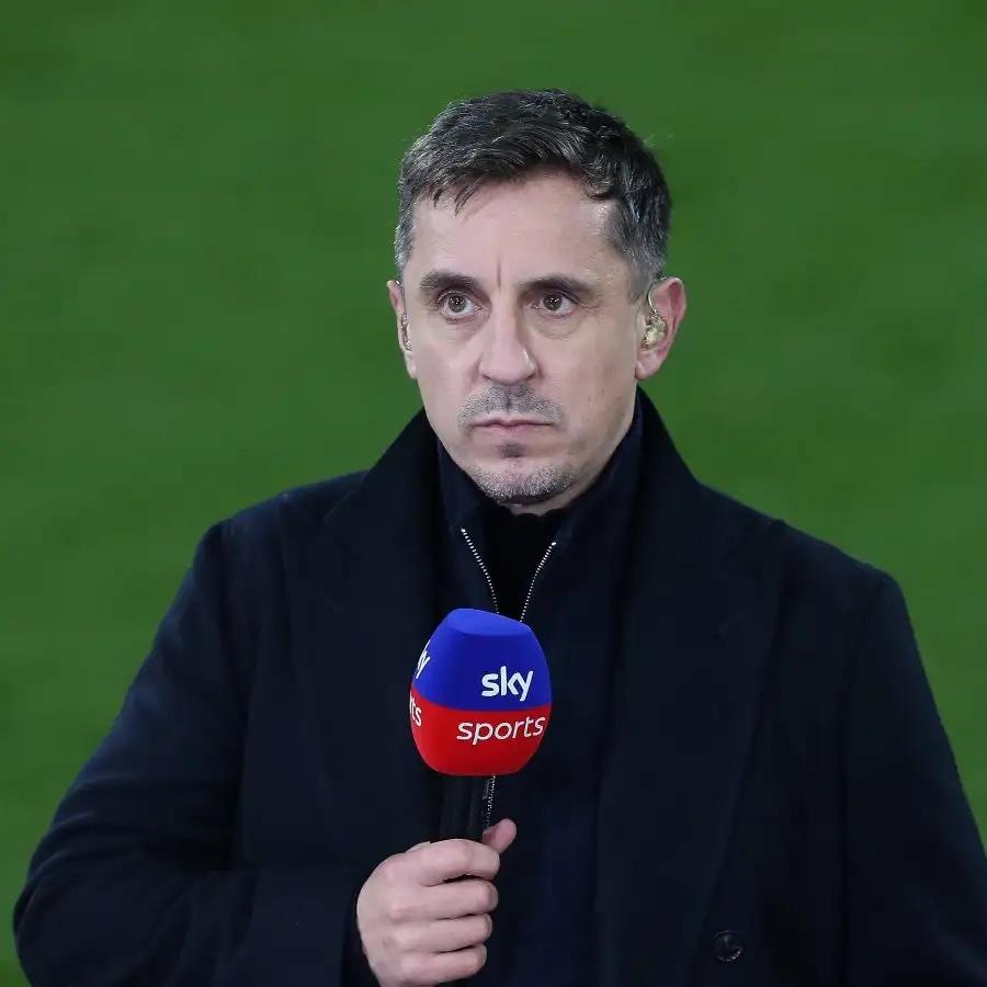 加里·内维尔批评切尔西球员在中圈打气是形式主义：“如果你为一个赛季准备了七个月，