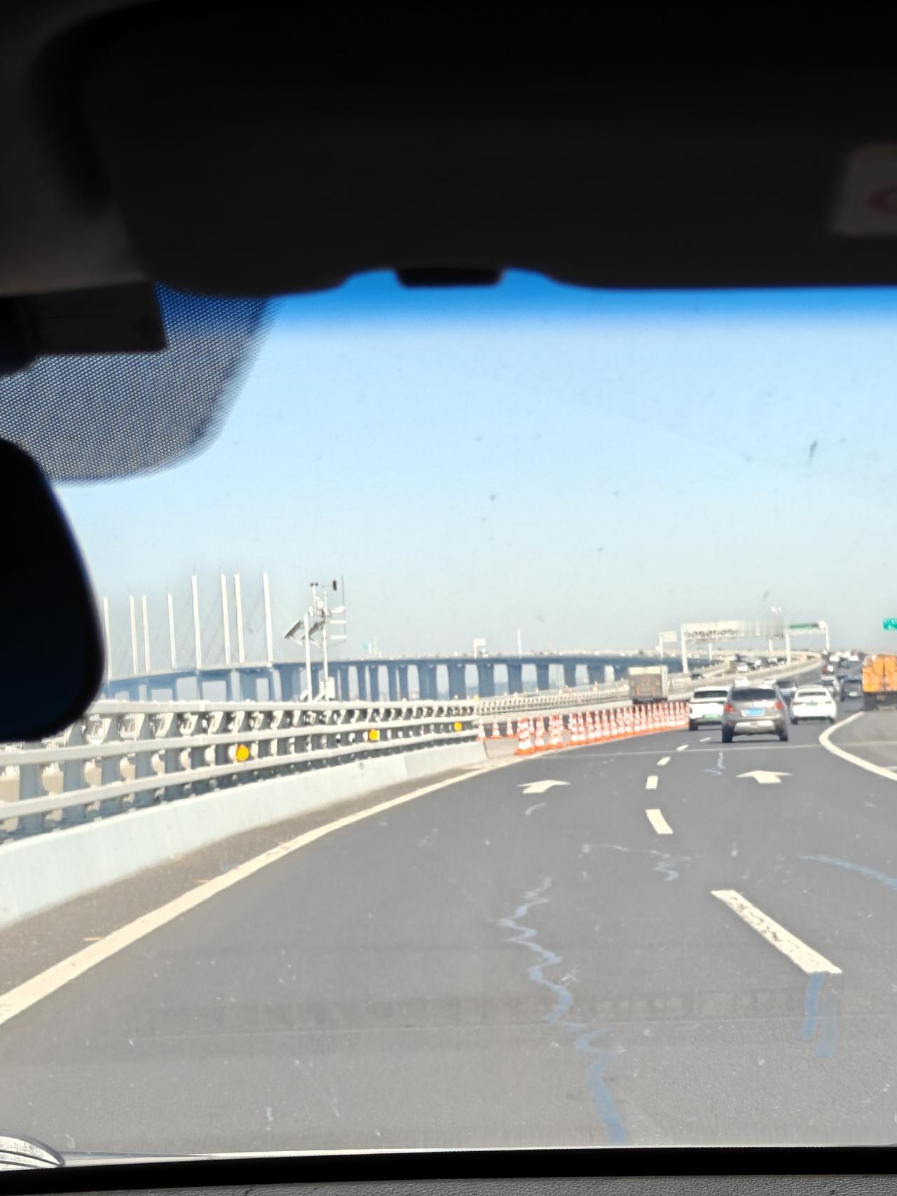 晒图笔记大赛胶州湾跨海大桥，感受我国建筑狂魔的风采，太震撼了。