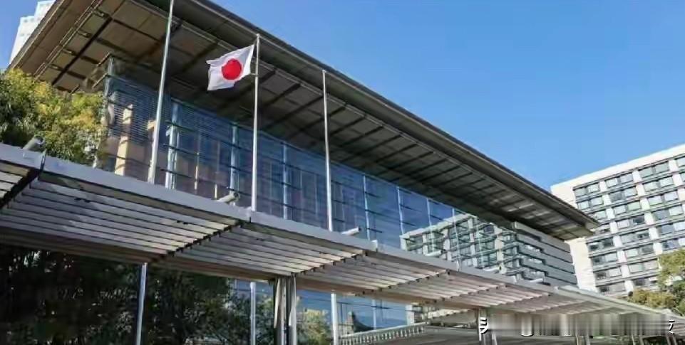 日本密谈拥核，中俄朝密切关注，美国表态，不想掺和