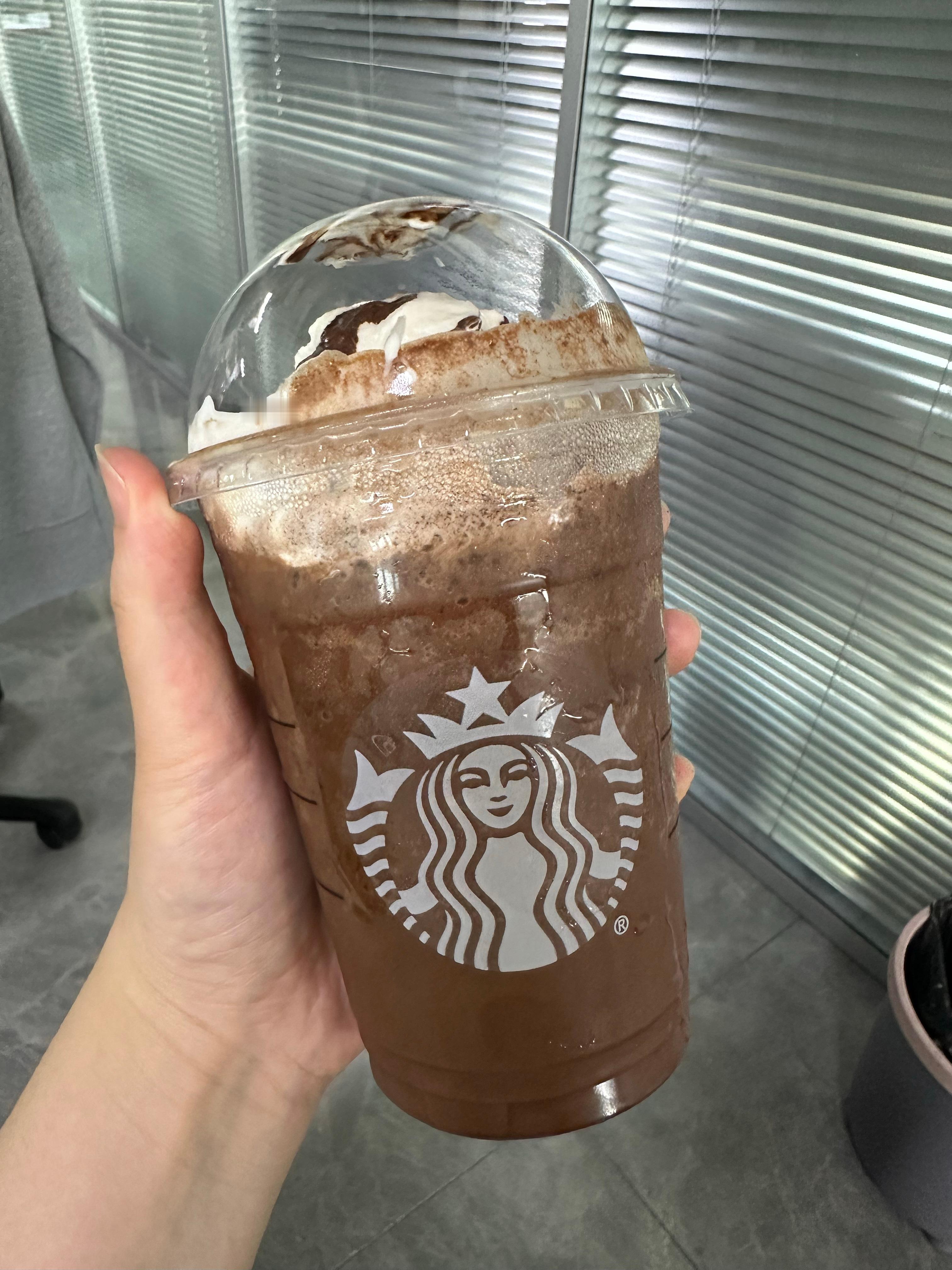 摩卡星冰乐换燕麦奶是我的最爱！ ​​​