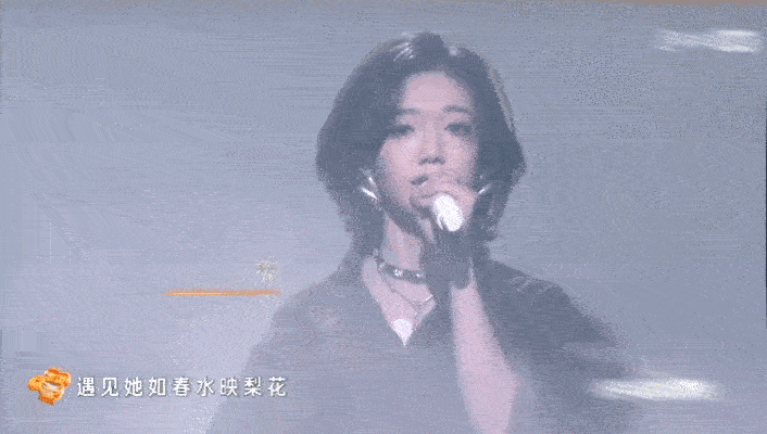 希林娜依高安万跨界混搭有多绝被超级夏晚安万和希林娜依高的跨界合作惊到了！本以为画