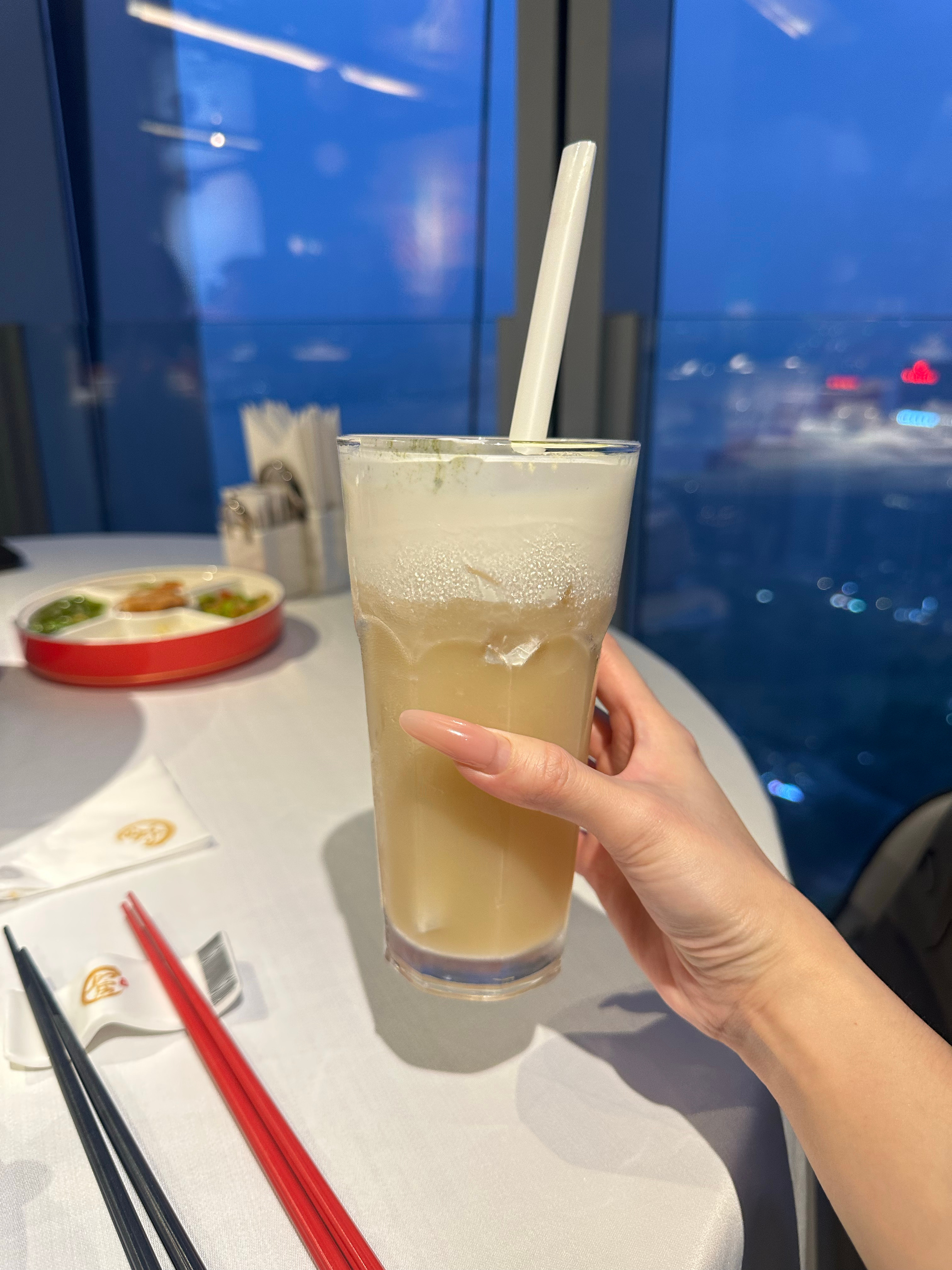吃上房是一种情节 … 四季春奶盖还是很好喝 