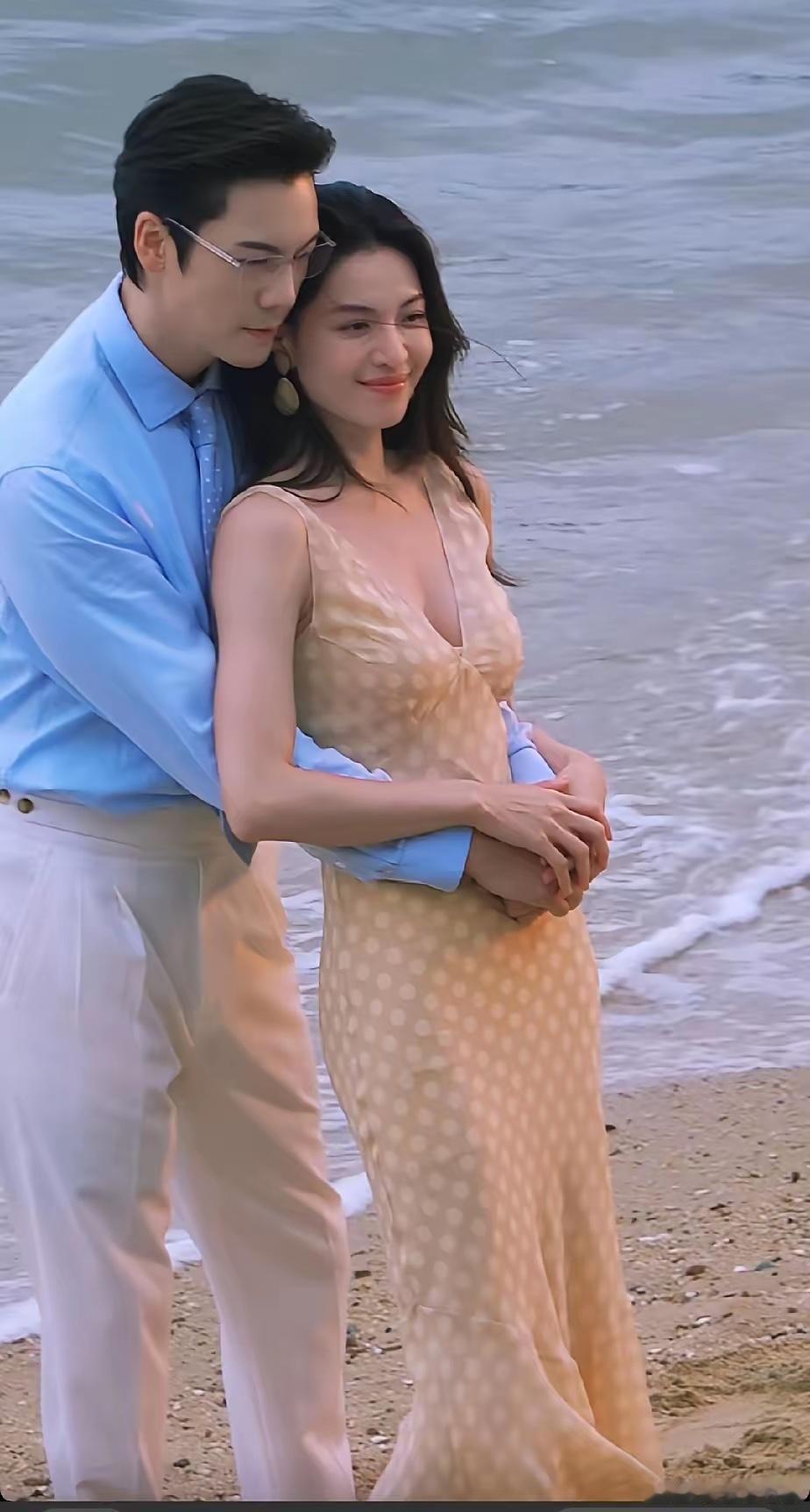 感觉这女的配不上这男的，你们觉得呢 