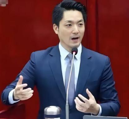 民进党还是没阻拦住！蒋万安这次终于硬气了一回：11月5日外媒爆料，蒋万安当众宣布