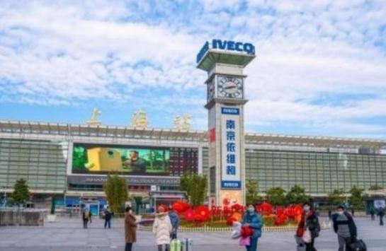 1958年，江苏省痛割了十个县城给上海。当时，这一举措引起了很大的争议和反对，但