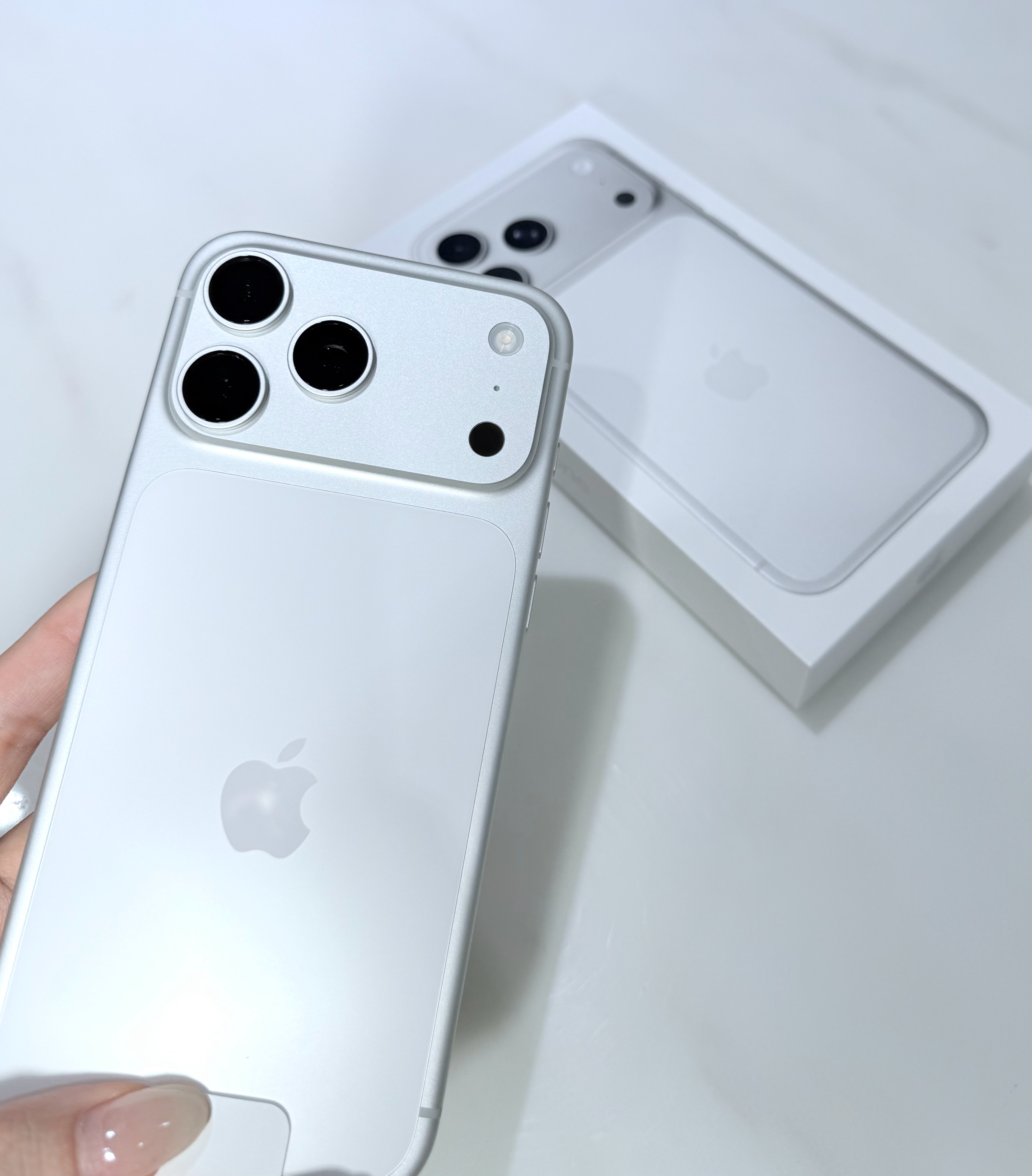 抢的首批到啦🤍[yeah]iphone17promaxiphone17 ​​​