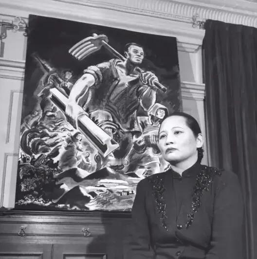 宋庆龄的爱憎因李燕娥而起 
宋庆龄一向温和，却厌恶两人，都与李燕娥有关。厨师何元